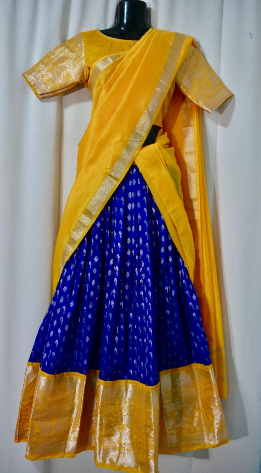 P500: Beautiful Pure Handloom Mangalagiri Lehanga Set