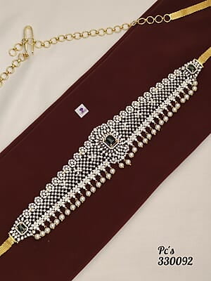 V70: Beautiful Diamond Finish Waist Belt