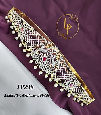 V43: Beautiful Diamond Finish Waist Belt