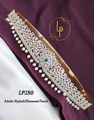 V44: Beautiful Diamond Finish Waist Belt