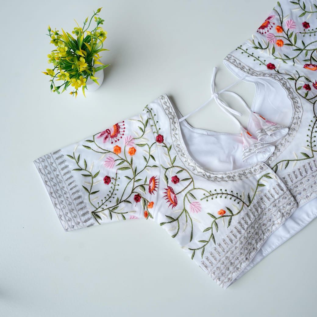 B3333: Beautiful Readymade Blouses B3333: Beautiful Readymade Blouses
