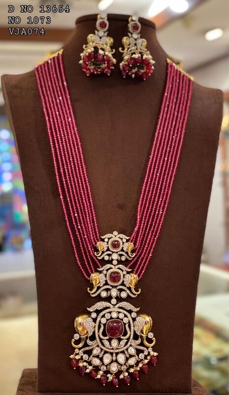 V466: Beautiful Pearls Long Haram