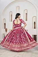 V187: Beautiful Designer Lehanga sets