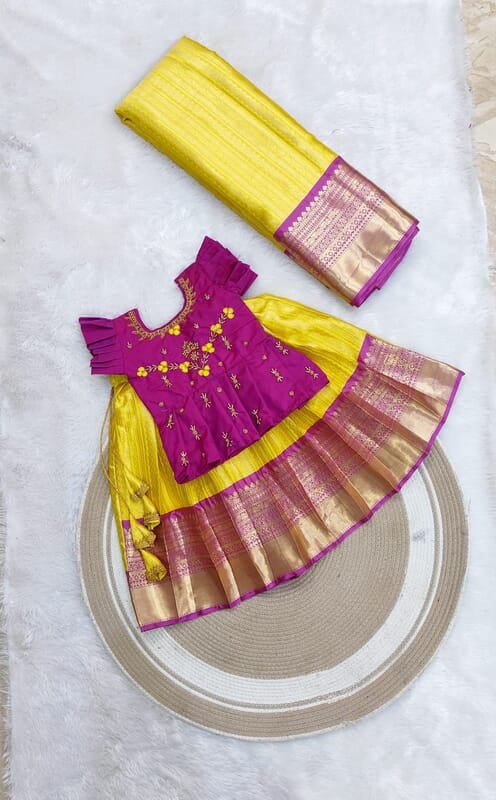 B3342: Beautiful Soft Silk Kids Designer Lehenga Set B3342: Beautiful Soft Silk Kids Designer Lehenga Set