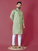 P615: Mens Silk Kurtapajama Sets