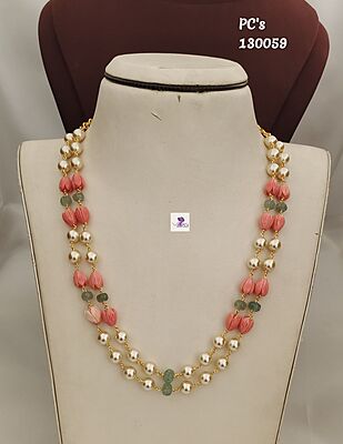 V538: Beautiful Chain
