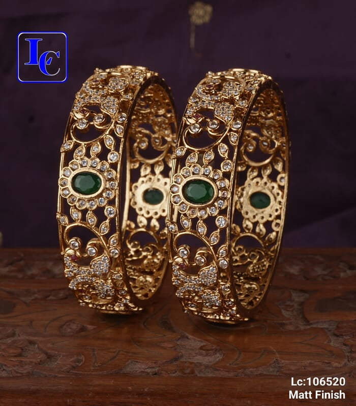 V82: Beautiful Matt Finish Bangles
