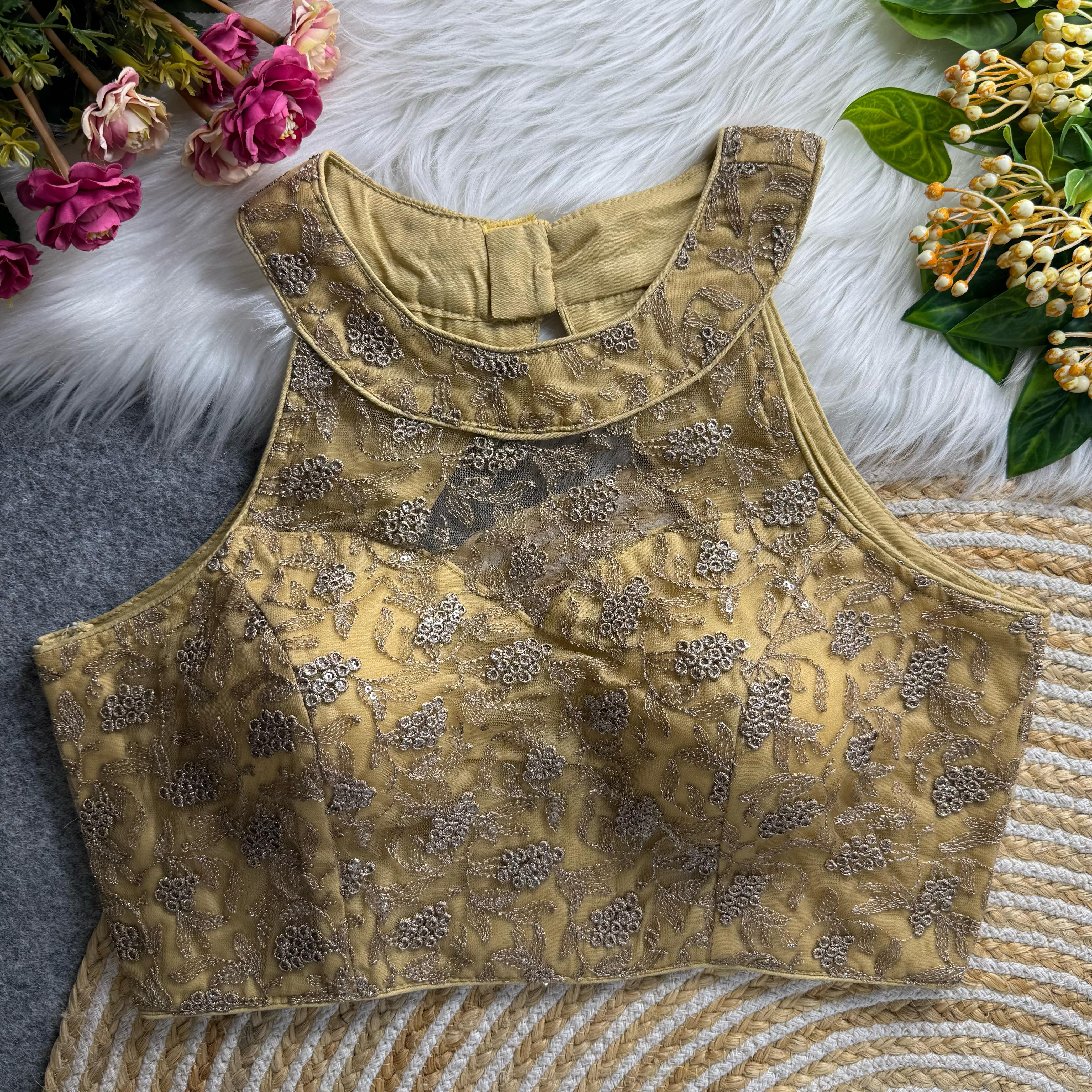 C001: Readymade Blouses C001: Readymade Blouses