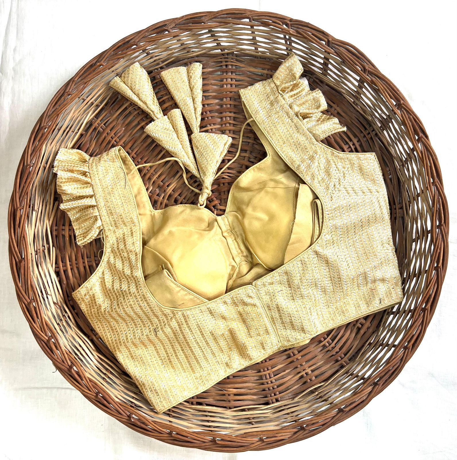 V610:Beautiful Readymade Blouses V610:Beautiful Readymade Blouses