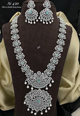 V675: Beautiful Silver Finish Long Haram
