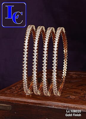 V93: Beautiful Gold Finish Bangles