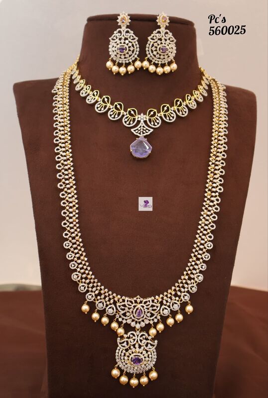 V775: Beautiful Bridal Set