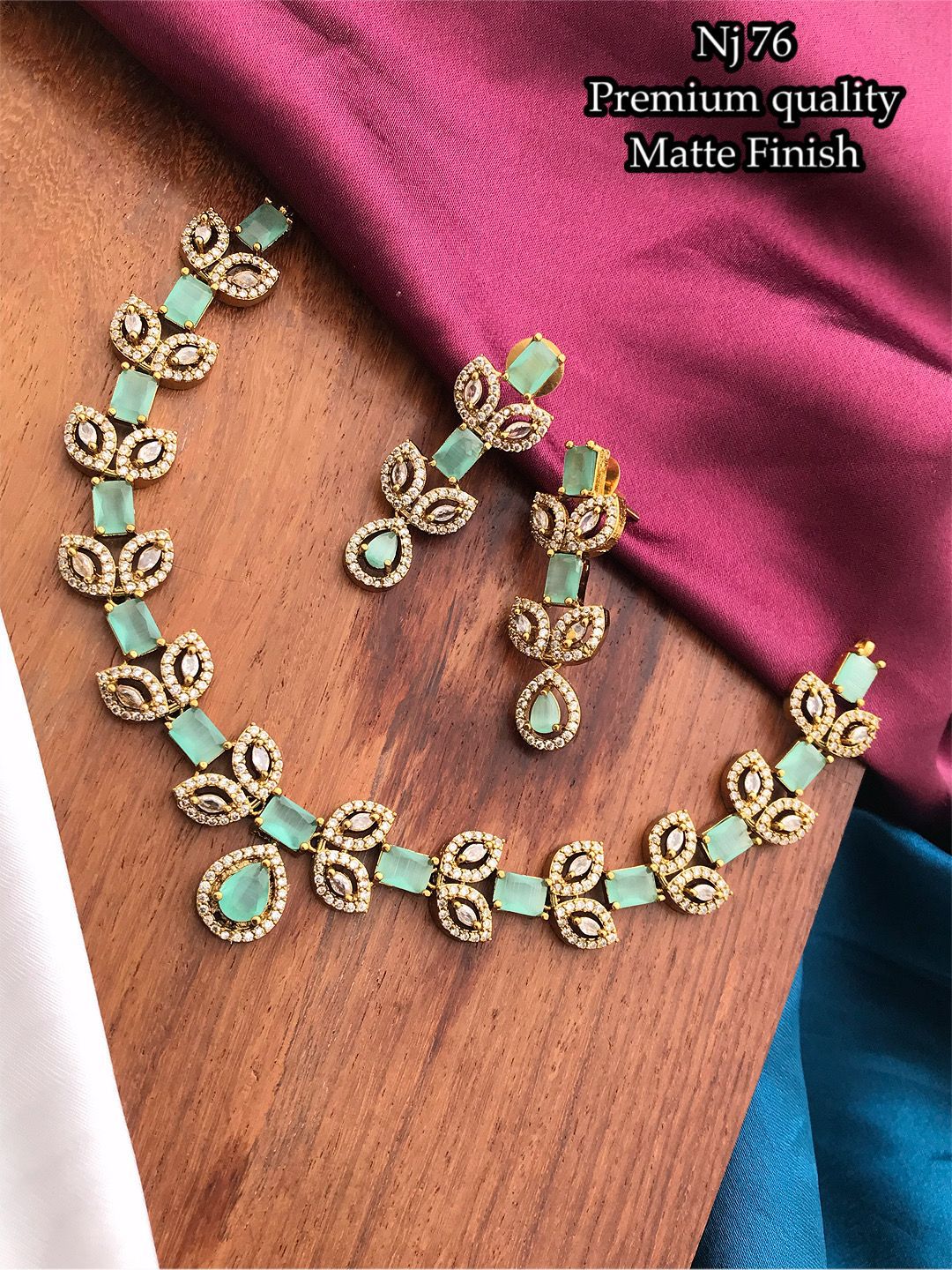 V827: Beautiful Premium Quality Matte Finish Necklace Set