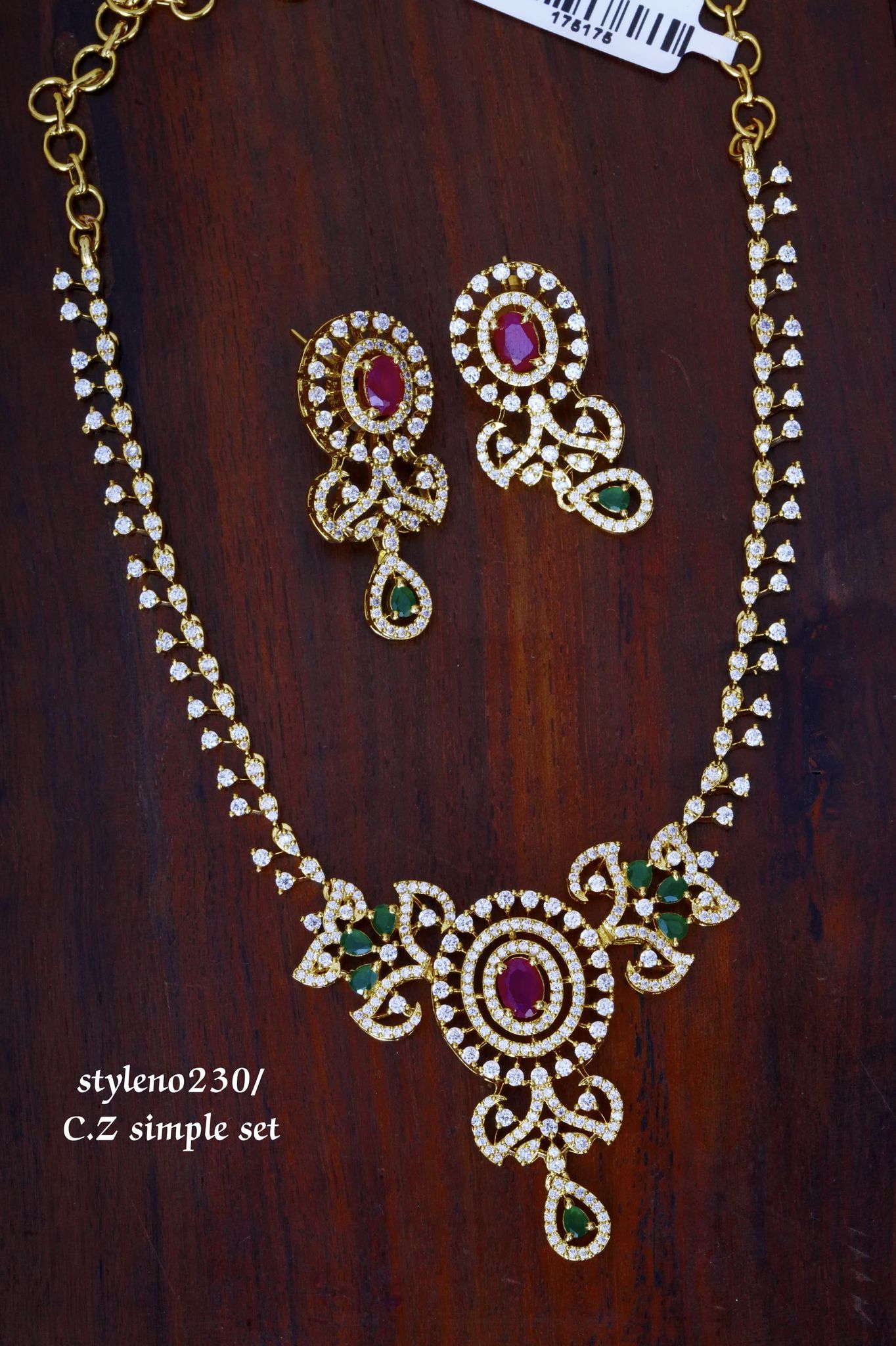 V873:Beautiful CZ Stone Necklace Set