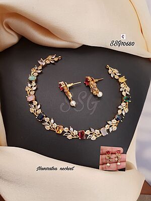 V924: Beautiful Navaratna Necklace Set