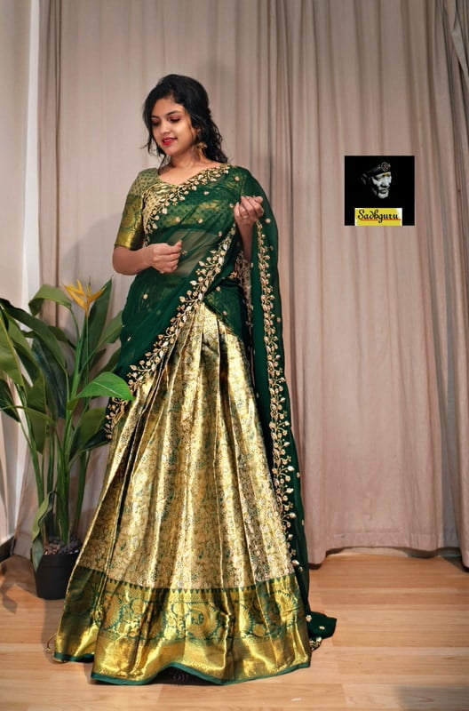 B3220: Beautiful Semi Kanchi Pattu Lehenga Set