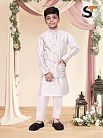 V136: Beautiful Kids Kurta Pajama Set With Jacket V136: Beautiful Kids Kurta Pajama Set With Jacket