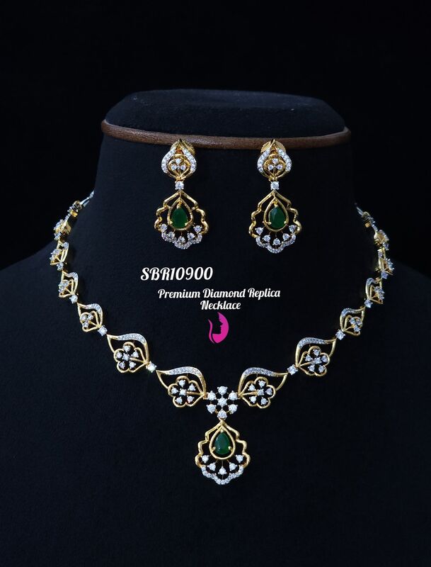 V926: Beautiful Premium Diamond Replica Necklace Set