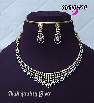 V955: Beautiful High Quality GJ Necklace Set