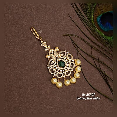 V68: Beautiful Gold Replica Maang Tikka