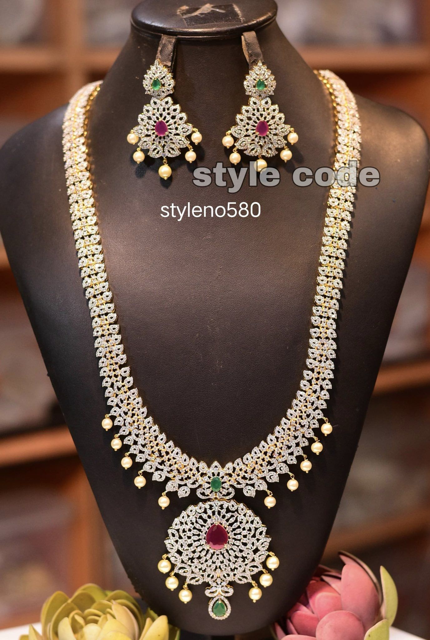 v996: Beautiful Long Haram Set
