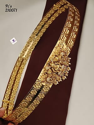 M095: Gold Finish Waist Belt