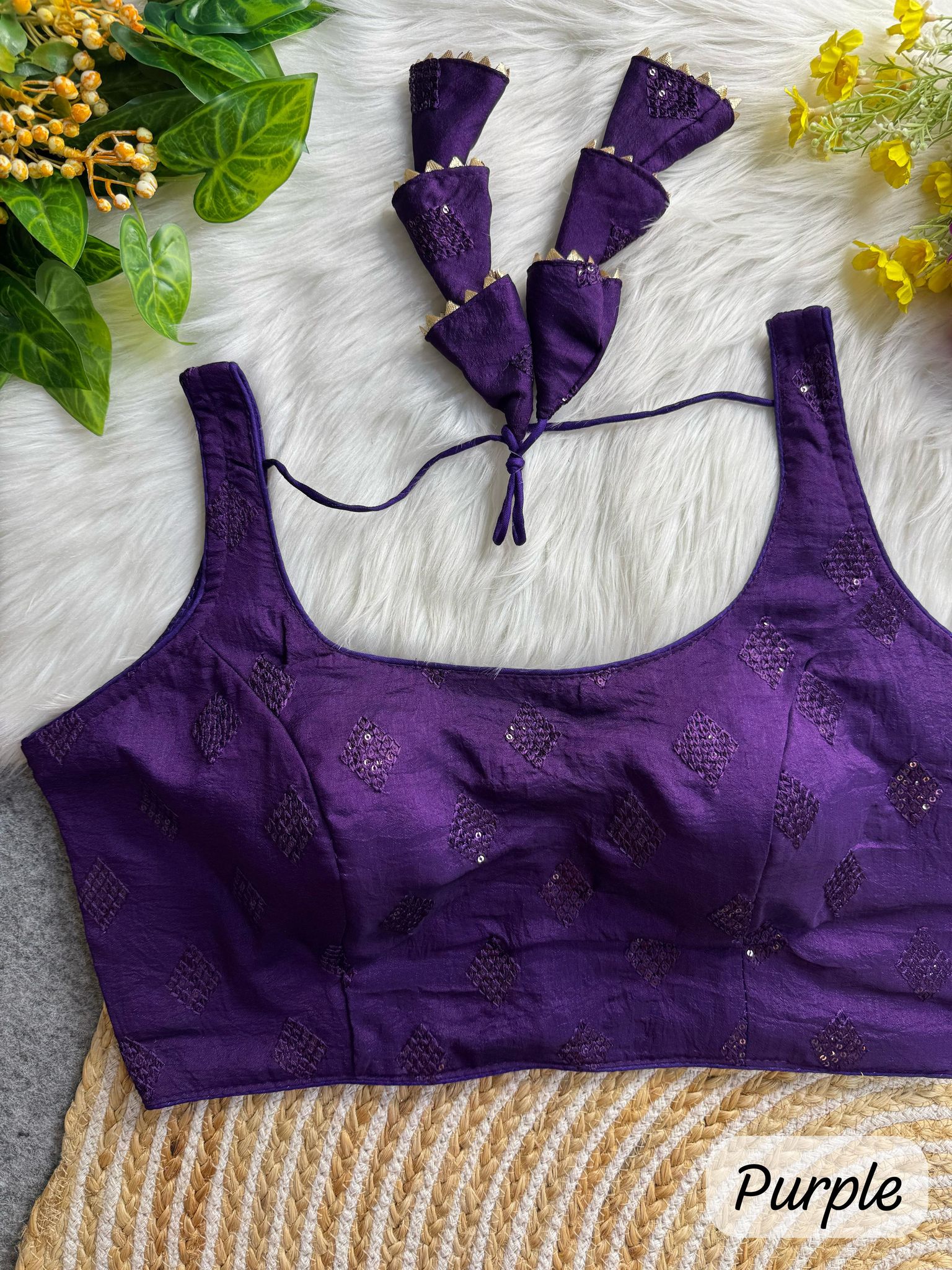 V911: Beautiful Readymade Blouses V911: Beautiful Readymade Blouses