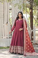 B2052: Beautiful 2Pc Long Set B2052: Beautiful 2Pc Long Set