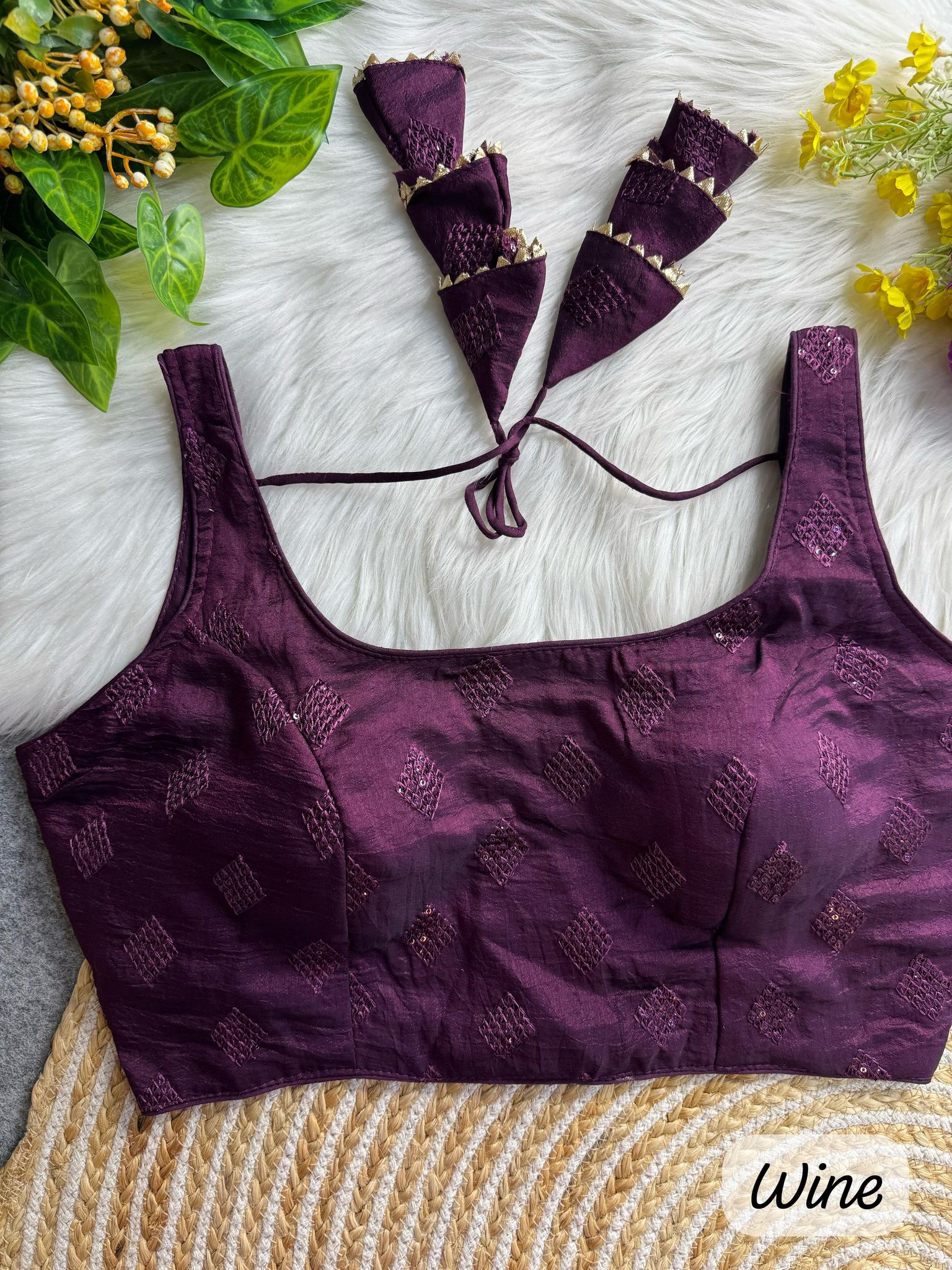 V911: Beautiful Readymade Blouses V911: Beautiful Readymade Blouses