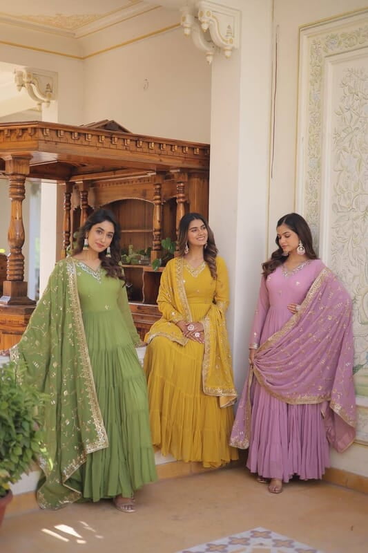 P152: Beautiful Georgette Frock With Duppata