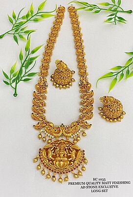 V415: Beautiful Premium Quality Matt Finishing AD Stone Long Haram Set