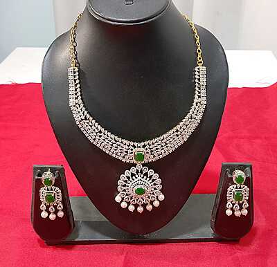 C017: Ready To Ship Beautiful Necklace Set