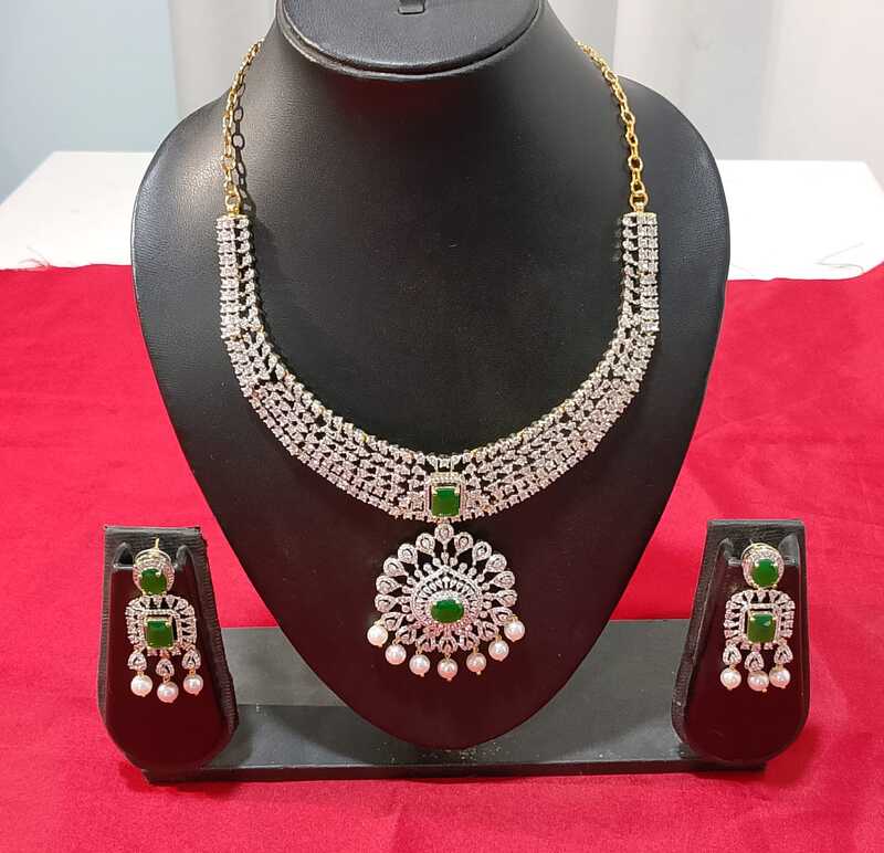 C017: Ready To Ship Beautiful Necklace Set