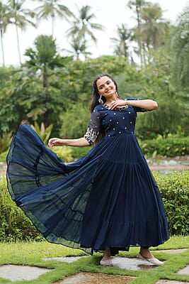 B3229: Beautiful Deigner Long Frocks