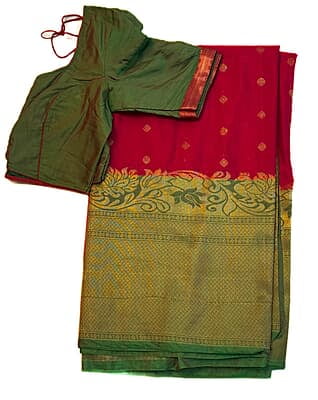 M772: Beautiful Soft Silk Gadwal Saree With Stitched Blouse